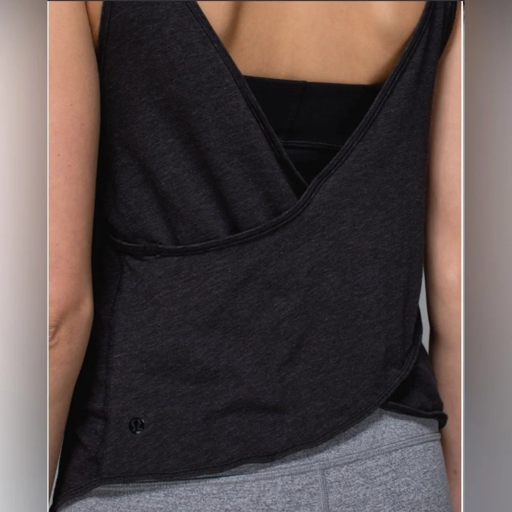 Lululemon Twist & Turn Tank Heathered Grey / Black 8